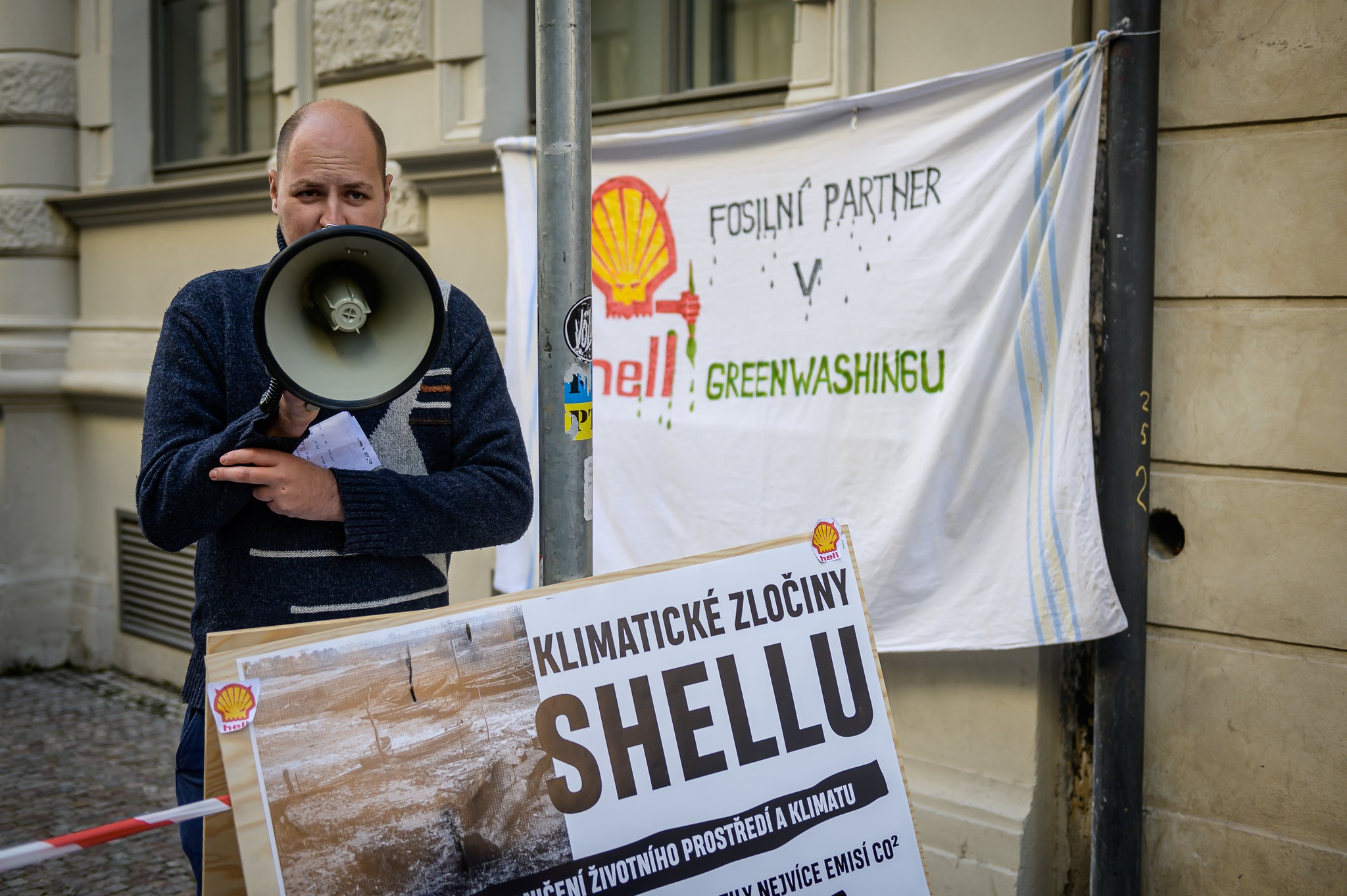 Dirty Business Model of Oligarch Daniel Křetínský Sabotaging Energy  Transition All Over Europe: Interview with Radek Kubala - Internationalist  Standpoint